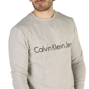 Calvin Klein - J30J301239