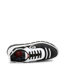Load image into Gallery viewer, Love Moschino - (3 colors)