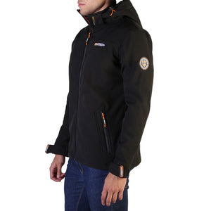 Geographical Norway - Takeaway_man